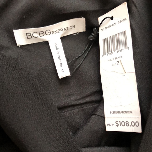 BCBGeneration flutter sleeve dress - Picture 4 of 4